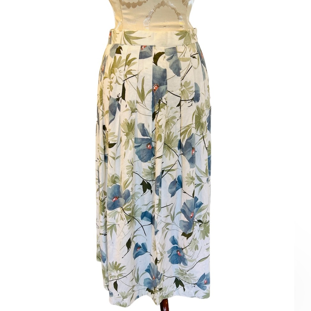 Long Flower skirt - size 8
